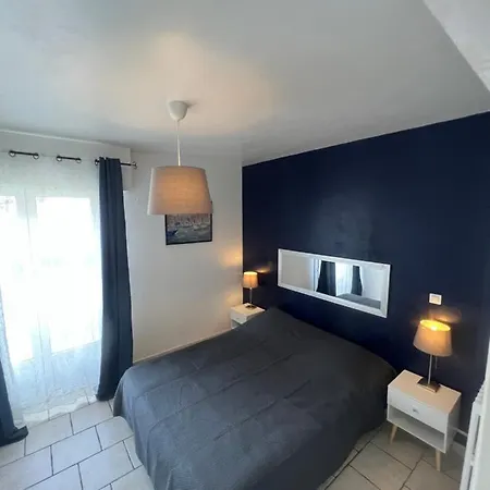 Joli T3 A 5 Mins A Pied Et Port Avec Parking Appartement *