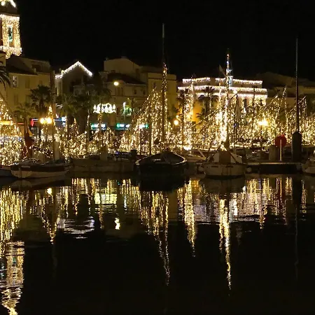 아파트 Joli T3 A 5 Mins A Pied Et Port Avec Parking *